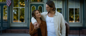 RANSOM CANYON, SEASON 2. (L to R) Minka Kelly as Quinn and Ben Robson as Oliver in Episode 202 of Ransom Canyon Season 2. Cr. Courtesy of Netflix © 2026